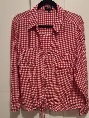 Jones New York Pink and White Gingham Button-Down Shirt